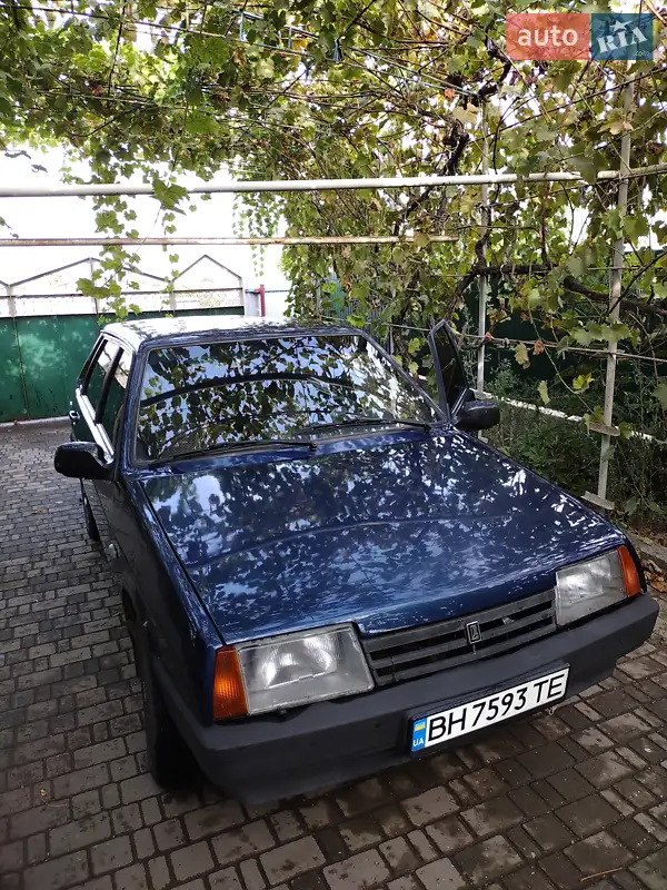 ВАЗ / Lada 21099
