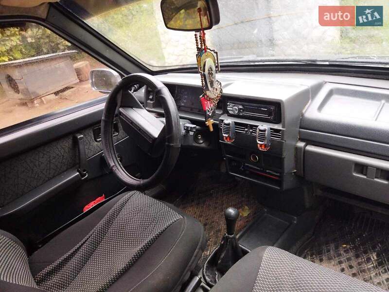 Седан ВАЗ / Lada 21099 2005 в Рудки