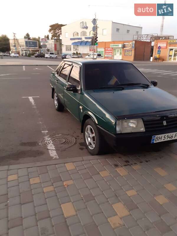 Седан ВАЗ / Lada 21099 2005 в Беляевке