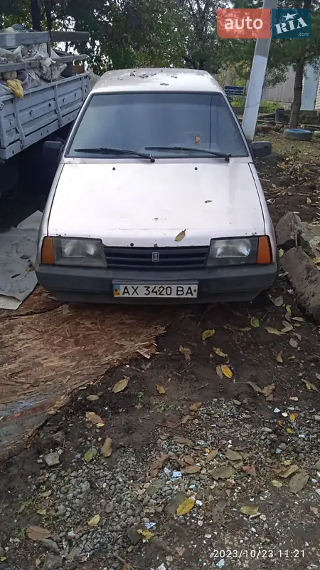 ВАЗ / Lada 21099
