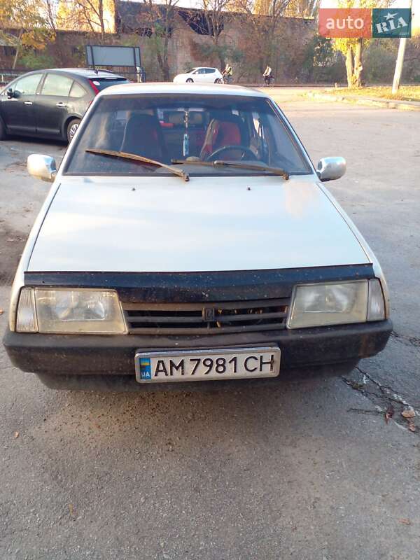 Седан ВАЗ 21099 2007 в 