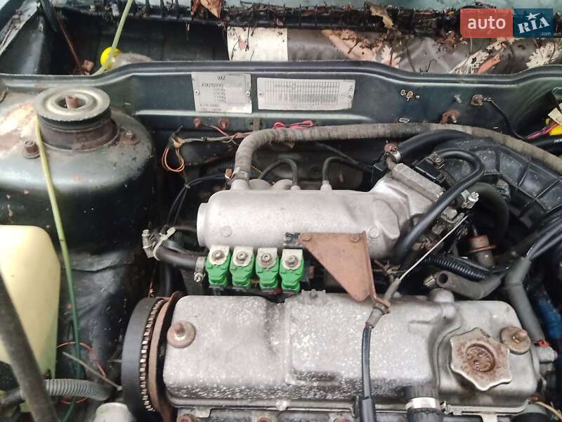 Седан ВАЗ / Lada 21099 1997 в Киеве