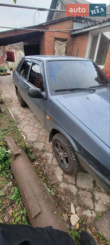 Седан ВАЗ / Lada 21099 2011 в Ізюмі