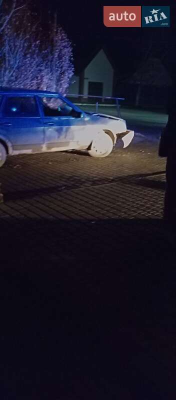 Седан ВАЗ / Lada 21099 1998 в Измаиле