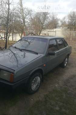 Седан ВАЗ / Lada 21099 1993 в Чернівцях