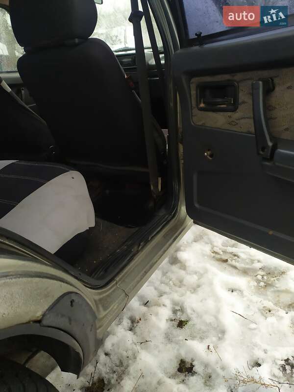 Седан ВАЗ / Lada 21099 2003 в Ивано-Франковске