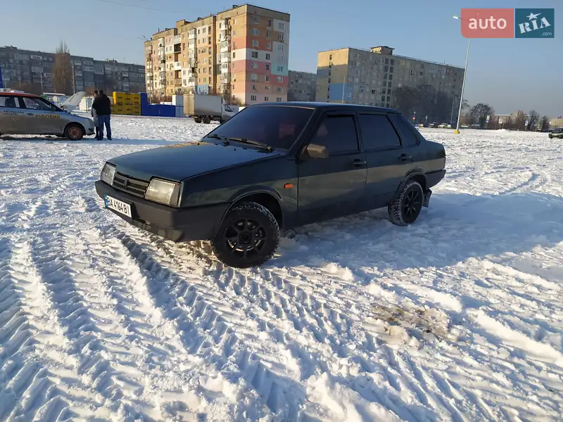 ВАЗ / Lada 21099