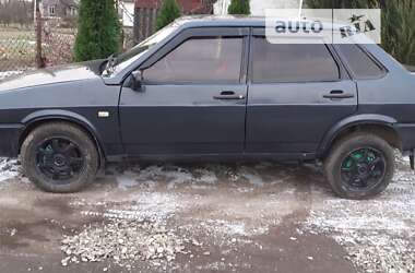 Седан ВАЗ 21099 1994 в Мостиске