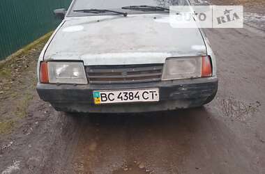 Седан ВАЗ / Lada 21099 1995 в Новояворовске