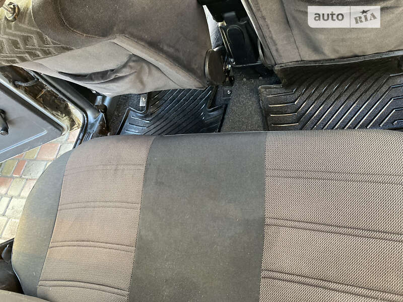 Седан ВАЗ / Lada 21099 2004 в Мироновке