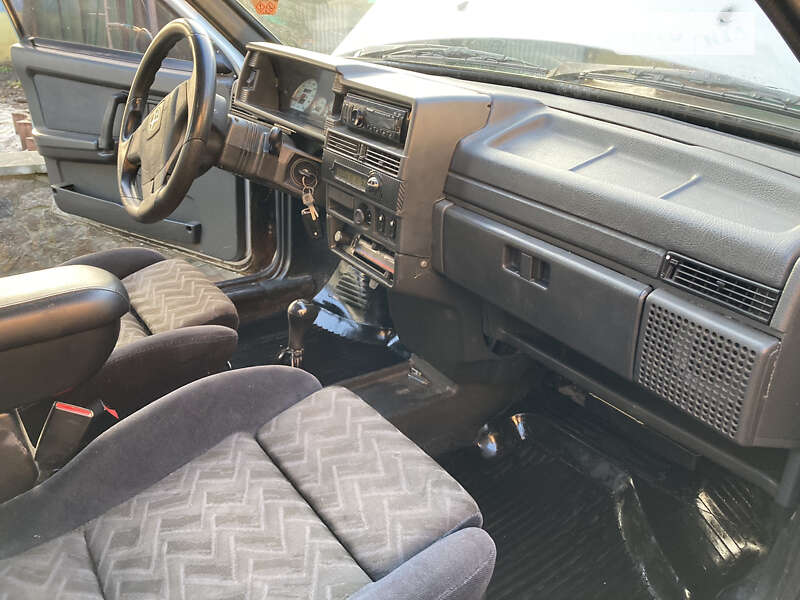 Седан ВАЗ / Lada 21099 2004 в Мироновке