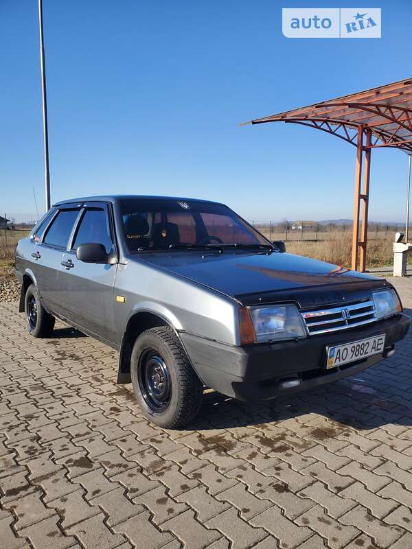 Седан ВАЗ / Lada 21099 2006 в Тячеве