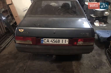 Седан ВАЗ / Lada 21099 2001 в Черновцах