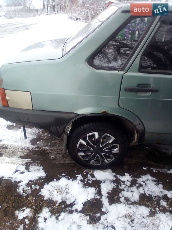 Седан ВАЗ / Lada 21099 2008 в Емильчине фото 6 Седан ВАЗ / Lada 21099 2008 в Емильчине