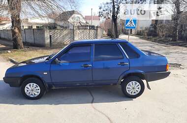 Седан ВАЗ / Lada 21099 2004 в Запорожье