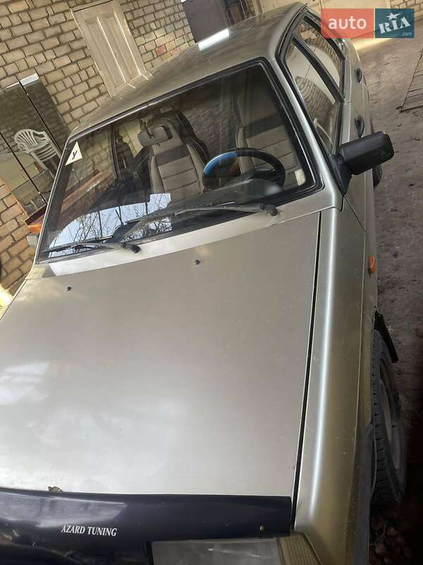 Седан ВАЗ / Lada 21099 2001 в Кропивницком