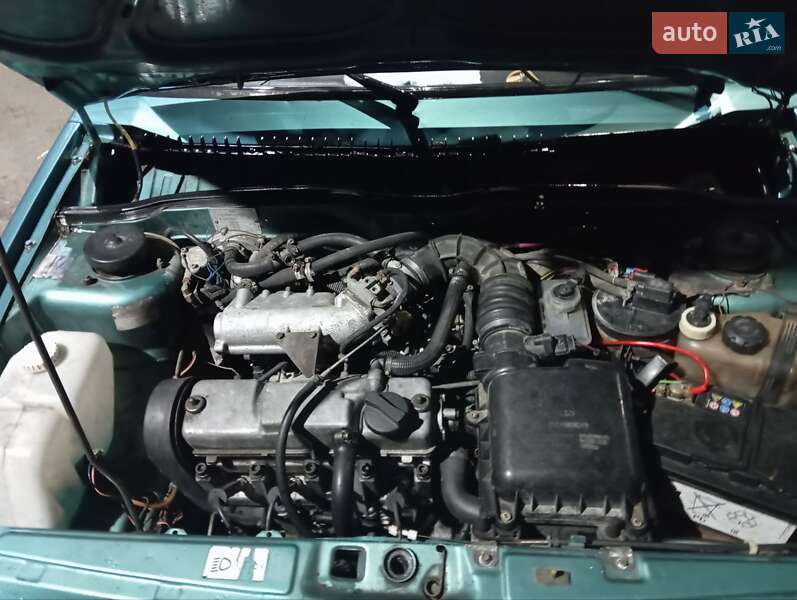 Седан ВАЗ / Lada 21099 2000 в Луцьку