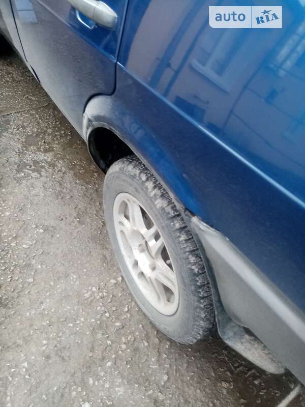 Седан ВАЗ / Lada 21099 2004 в Запоріжжі