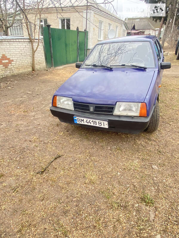Седан ВАЗ / Lada 21099 1998 в Путивле
