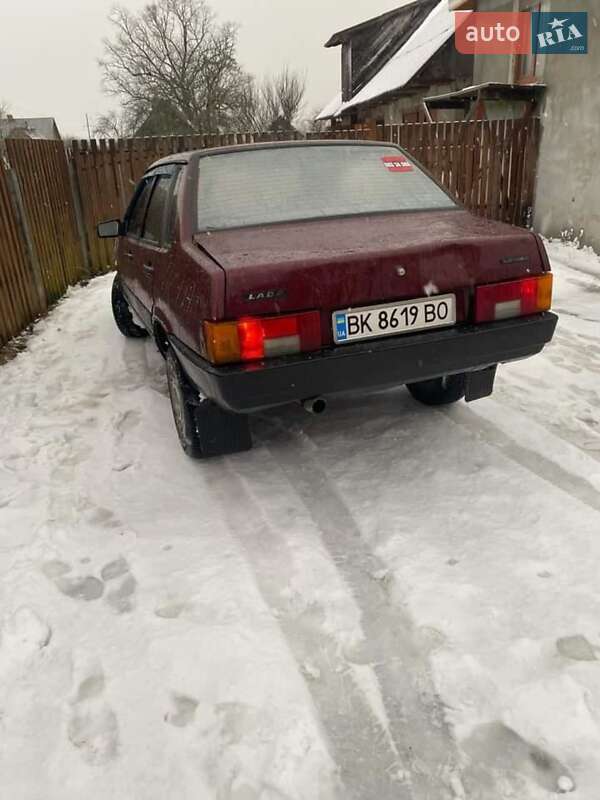 Седан ВАЗ / Lada 21099 2007 в Зарічному
