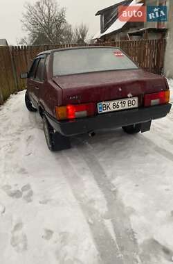 Седан ВАЗ / Lada 21099 2007 в Зарічному