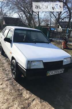 Седан ВАЗ / Lada 21099 1999 в Тальном