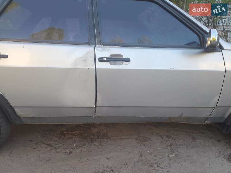 Седан ВАЗ / Lada 21099 2001 в Кременчуге