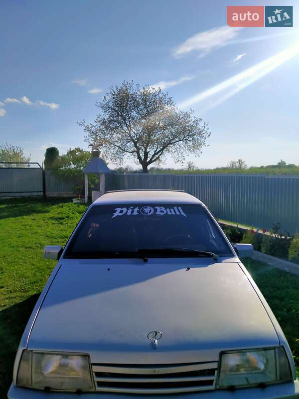Седан ВАЗ / Lada 21099 2004 в Тернополе фото 2 Седан ВАЗ / Lada 21099 2004 в Тернополе