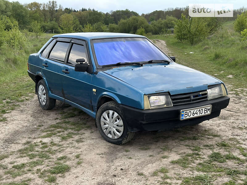 Седан ВАЗ / Lada 21099 2002 в Тернополі
