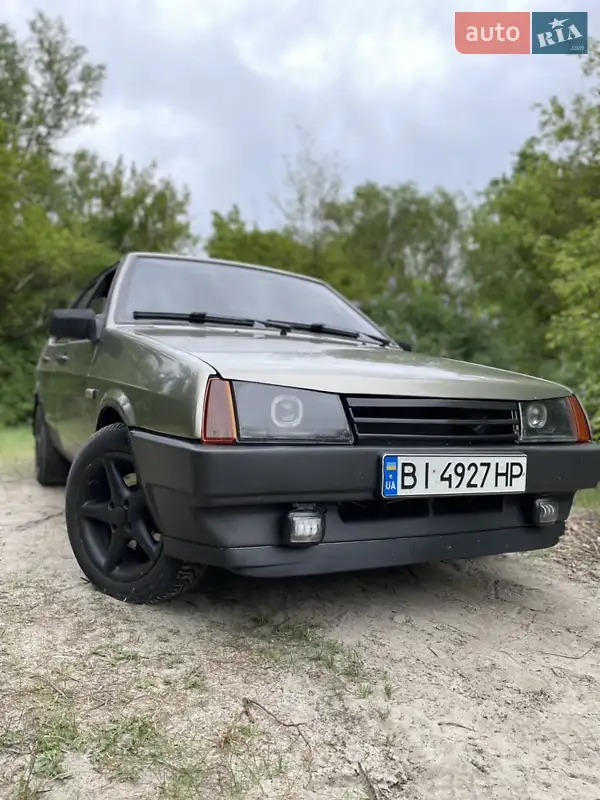 ВАЗ / Lada 21099
