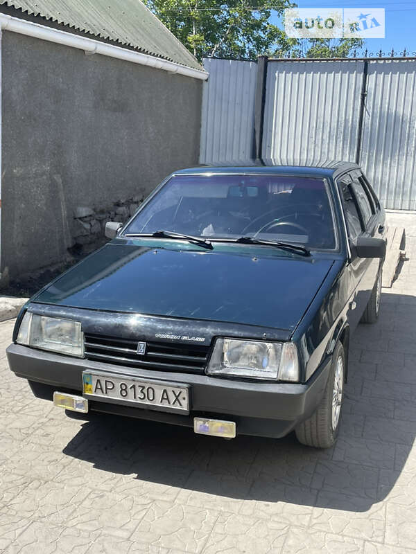 Седан ВАЗ / Lada 21099 1999 в Запорожье