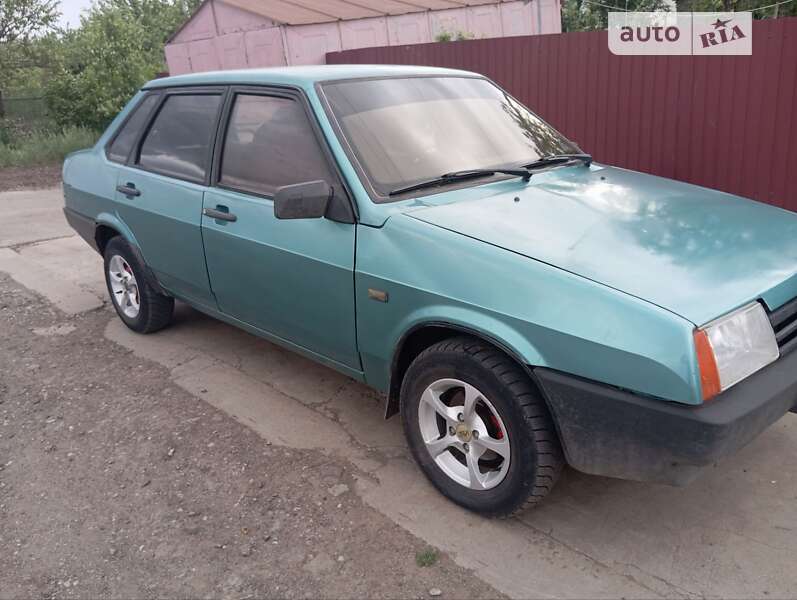 Седан ВАЗ / Lada 21099 1999 в Лозовой