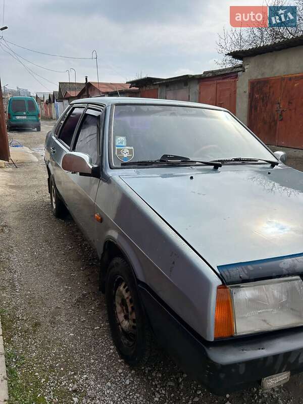Седан ВАЗ / Lada 21099 2002 в Кам'янець-Подільському