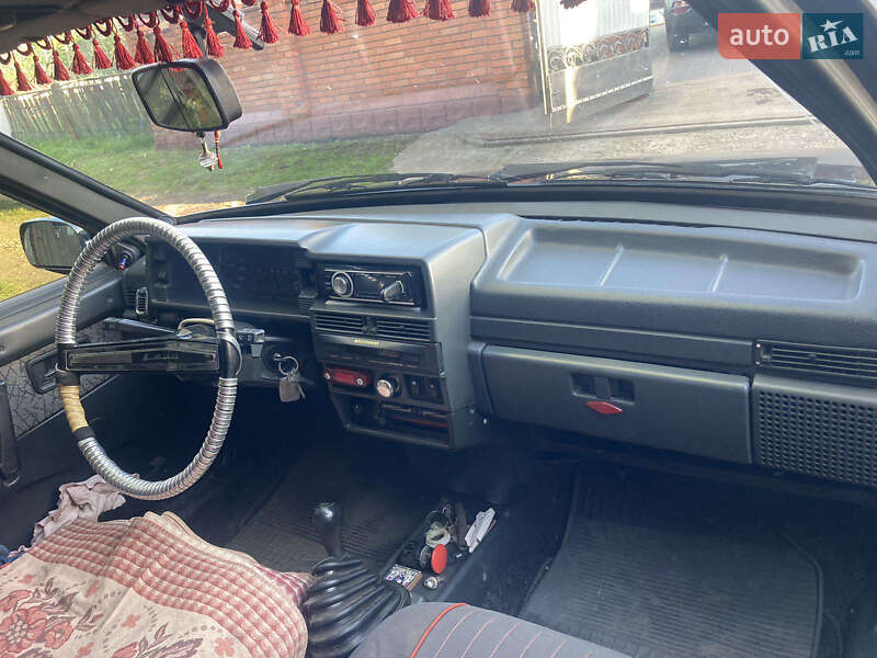 Седан ВАЗ / Lada 21099 2006 в Львове