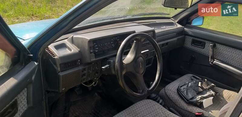 Седан ВАЗ / Lada 21099 2000 в Харкові