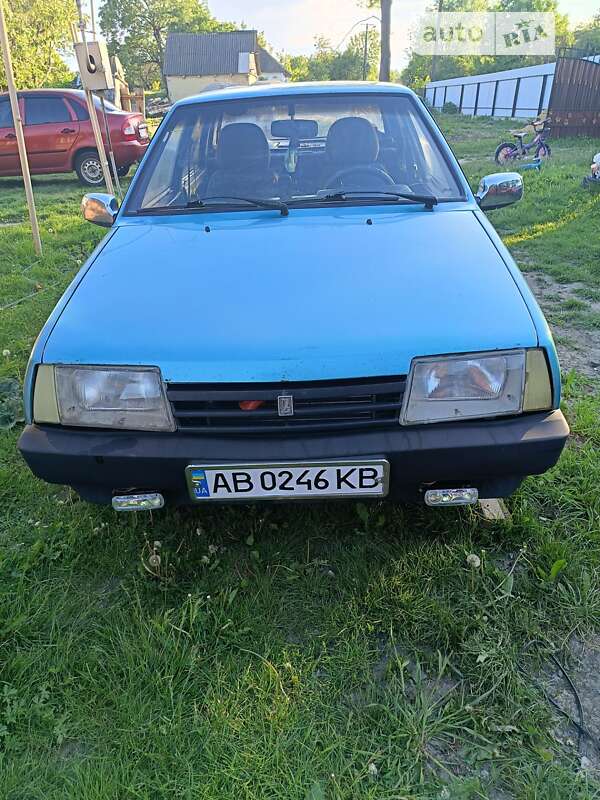 Седан ВАЗ / Lada 21099 1999 в Казатине