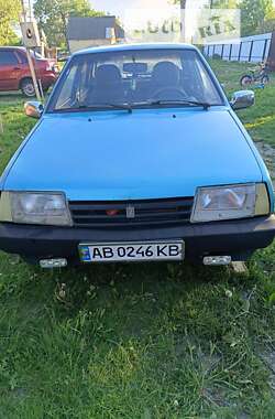 Седан ВАЗ / Lada 21099 1999 в Казатине