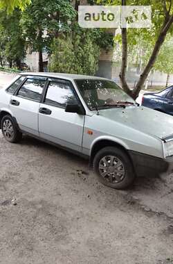 Седан ВАЗ / Lada 21099 2001 в Запорожье