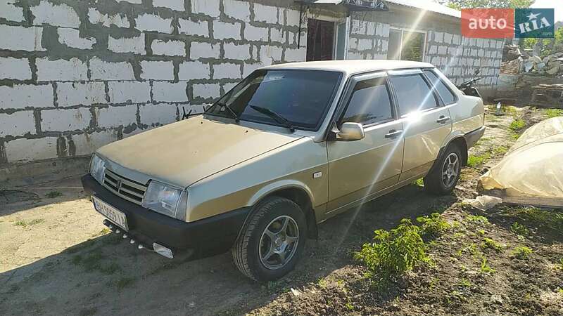 ВАЗ / Lada 21099 2000
