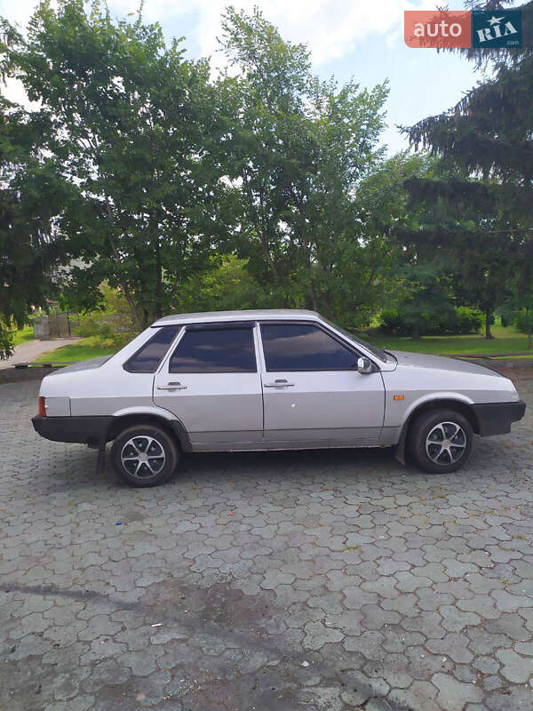 ВАЗ / Lada 21099 2005