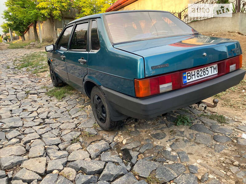 Седан ВАЗ / Lada 21099 2001 в Болграде