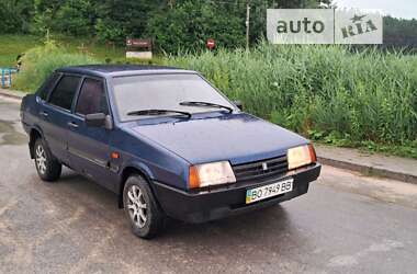Седан ВАЗ / Lada 21099 2005 в Шумске