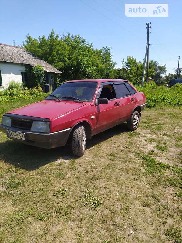 Седан ВАЗ / Lada 21099 1993 в Олександрії