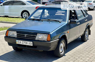 Седан ВАЗ / Lada 21099 2004 в Черкасах