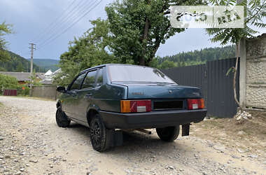 Седан ВАЗ / Lada 21099 2005 в Надворной
