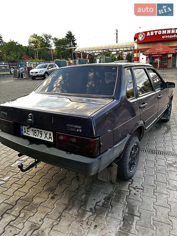Седан ВАЗ / Lada 21099 1999 в Кривому Розі