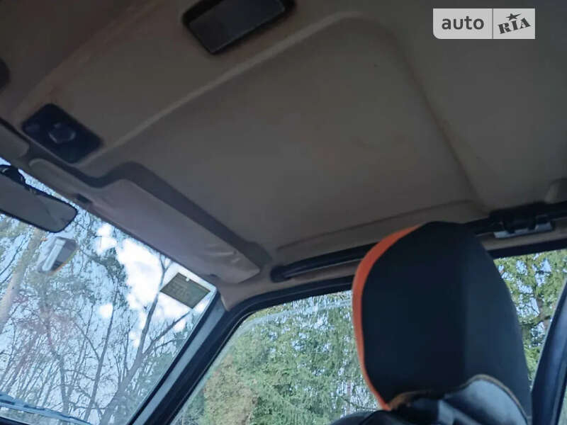 Седан ВАЗ / Lada 21099 1992 в Ужгороде