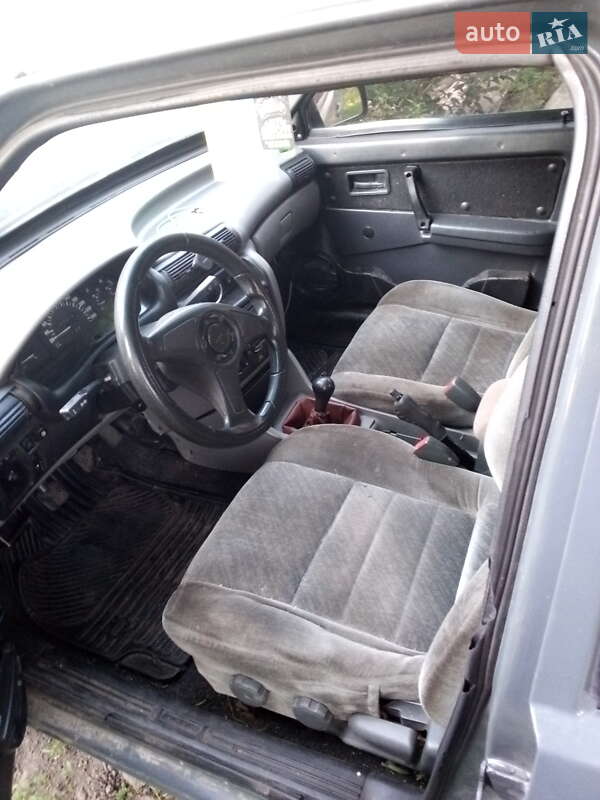 Седан ВАЗ / Lada 21099 2001 в Виннице фото 3 Седан ВАЗ / Lada 21099 2001 в Виннице