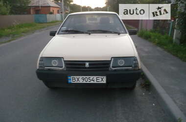 Седан ВАЗ / Lada 21099 1993 в Деражне