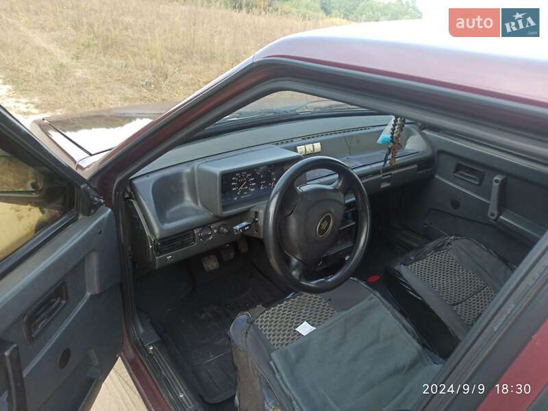 Седан ВАЗ / Lada 21099 1996 в Запорожье